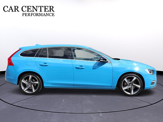 Volvo V60 9 of 16