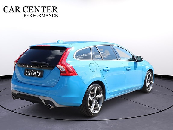 Volvo V60 8 of 16