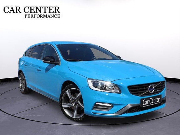 Volvo V60 2 of 16