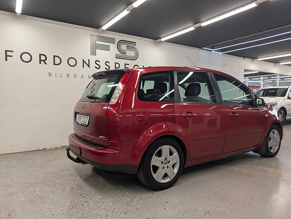 Ford C-Max 21 of 30