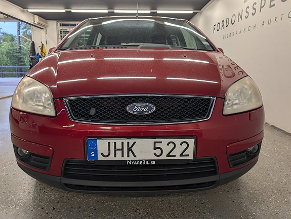 Ford C-Max 17 of 30