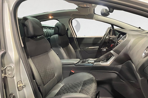 Peugeot 3008 15 of 17