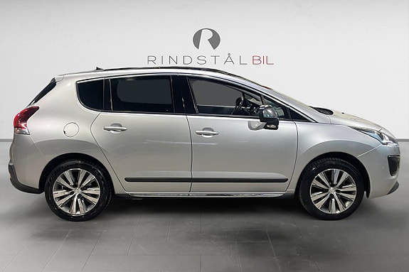 Peugeot 3008 8 of 17