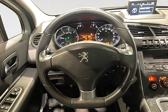 Peugeot 3008 13 of 17
