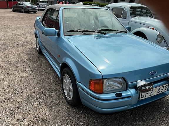Ford Escort 5 of 5