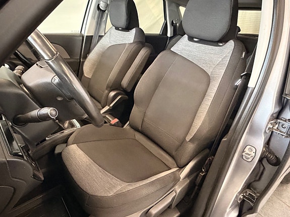 Citroen C4 Picasso 8 of 14