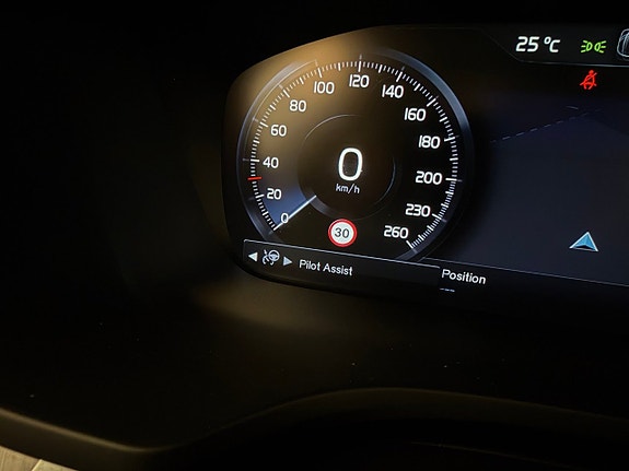 Volvo V60 10 of 26