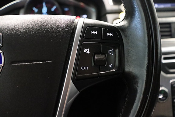 Volvo XC70 16 of 22