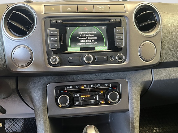 Volkswagen Amarok 16 of 21