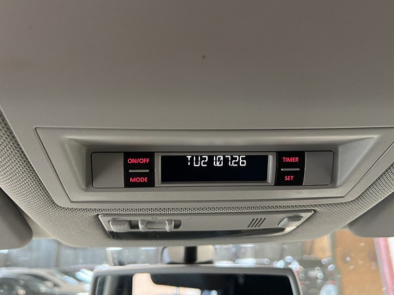 Volkswagen Amarok 18 of 21