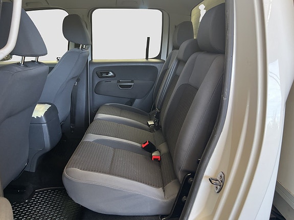 Volkswagen Amarok 20 of 21