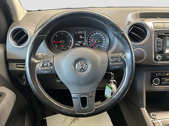 Volkswagen Amarok 11 of 21