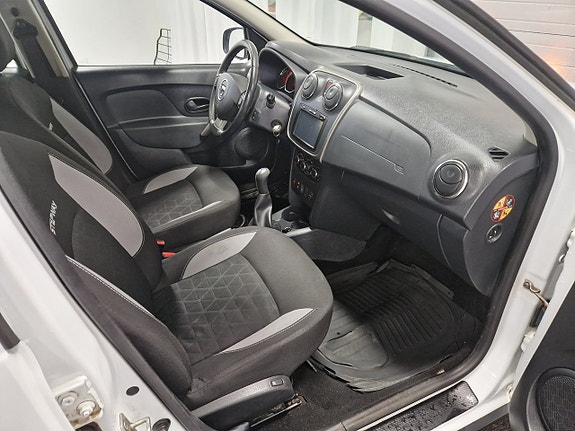 Dacia Sandero Stepway 7 of 14