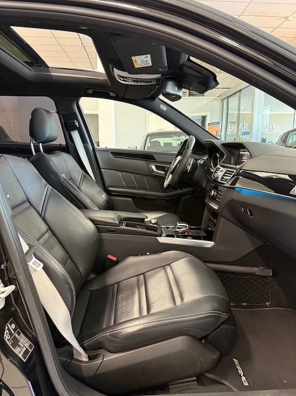 Mercedes-Benz E63 18 of 25