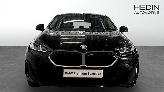 BMW 120 8 of 13