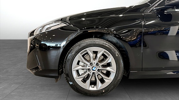 BMW 120 9 of 13