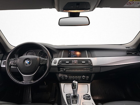 BMW 520d 24 of 30