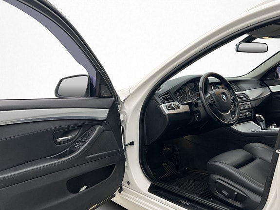 BMW 520d 11 of 30