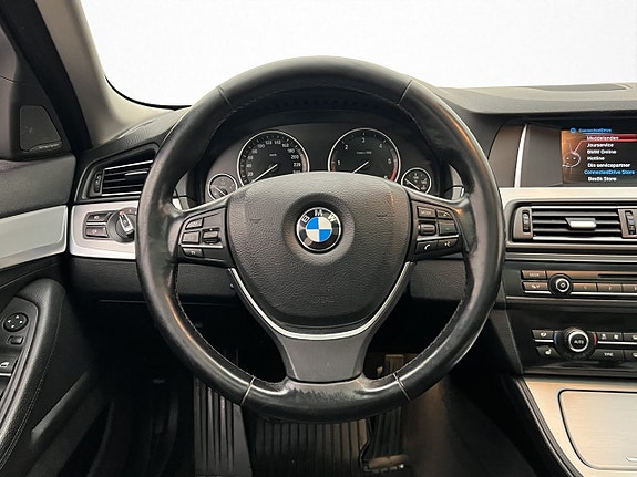 BMW 520d 13 of 30