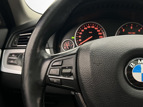 BMW 520d 15 of 30