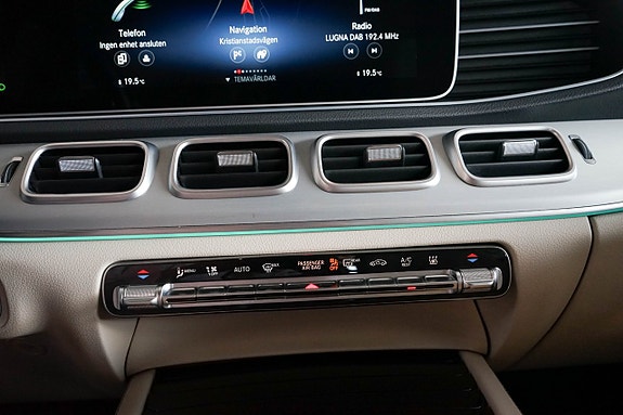 Mercedes-Benz GLE350 de 23 of 30