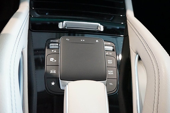 Mercedes-Benz GLE350 de 25 of 30