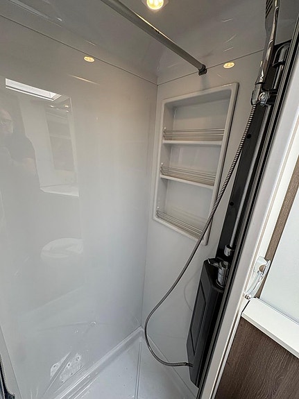 Kabe Travel Master X780 LXL Dubbelbädd 9 of 23