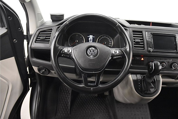 Volkswagen Transporter 2 of 5