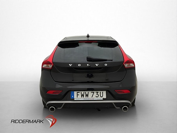 Volvo V40 6 of 28