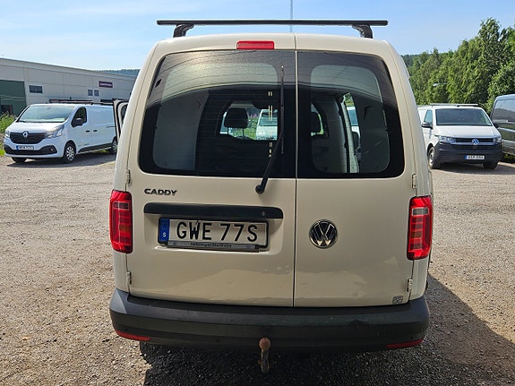 Volkswagen Caddy Maxi 7 of 8