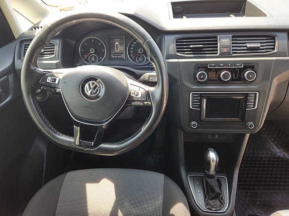 Volkswagen Caddy Maxi 4 of 5