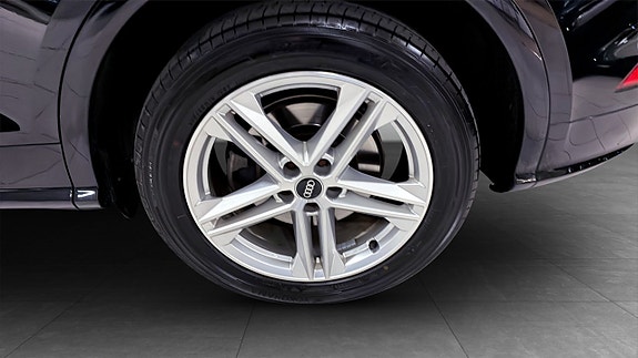Audi Q5 6 of 14