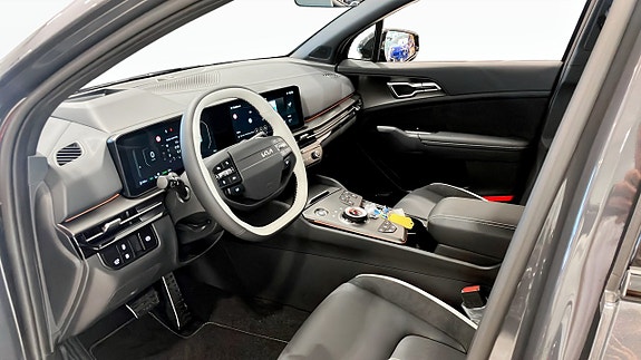 Kia Sportage 8 of 17