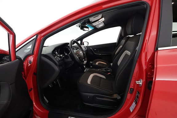 Kia Ceed 10 of 24