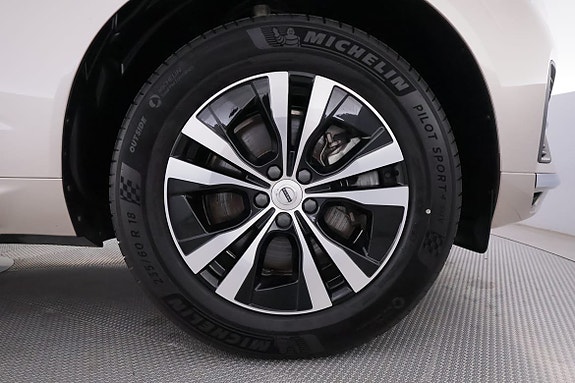 Volvo XC60 18 of 20