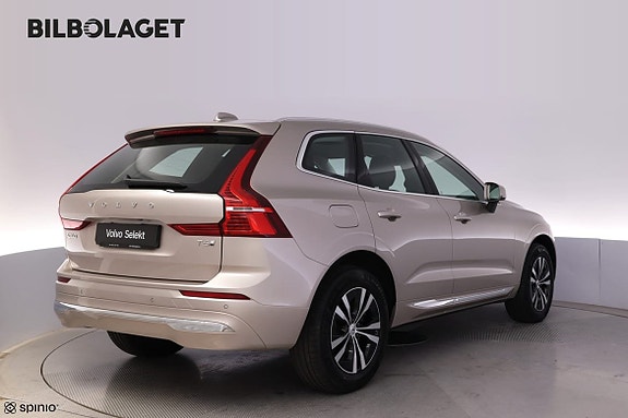 Volvo XC60 3 of 20