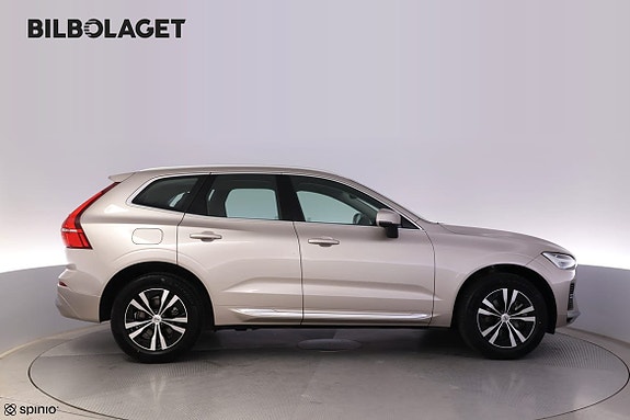 Volvo XC60 2 of 20