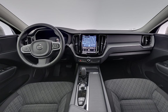 Volvo XC60 7 of 20