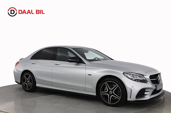Mercedes-Benz C300 de 4 of 5