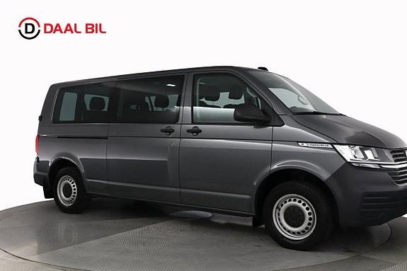 Volkswagen Caravelle 4 of 5