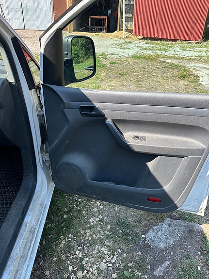 Volkswagen Caddy 7 of 18