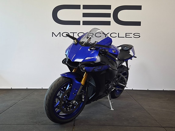 Yamaha YZF-R1 *Förmedlingsuppdrag* 3 of 5
