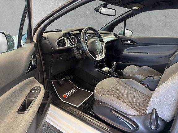 Citroen DS3 9 of 23