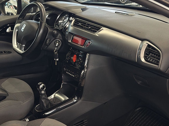 Citroen DS3 22 of 23