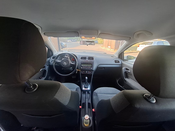Volkswagen Polo 6 of 12