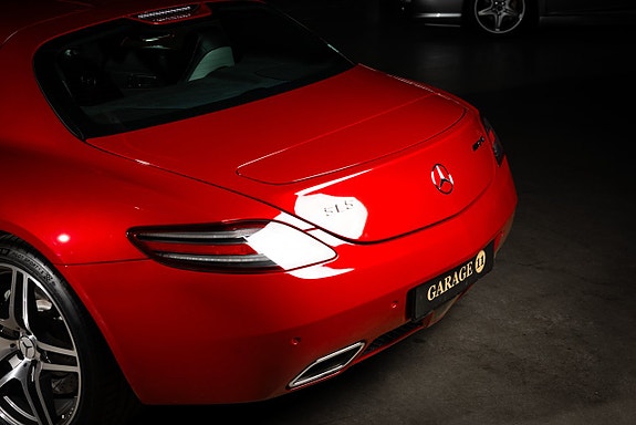 Mercedes-Benz SLS 24 of 30