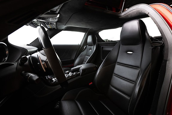 Mercedes-Benz SLS 13 of 30