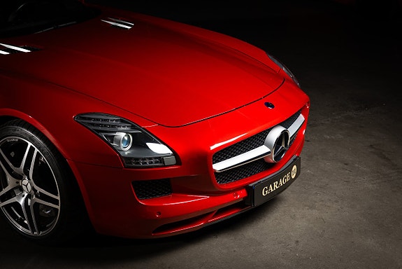 Mercedes-Benz SLS 23 of 30