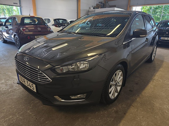 Ford Focus 3 of 5