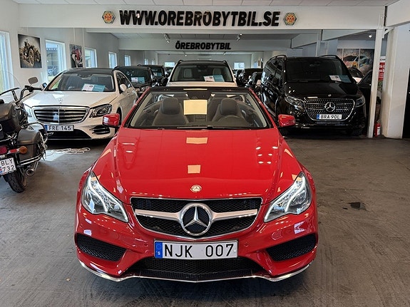 Mercedes-Benz E200 28 of 28